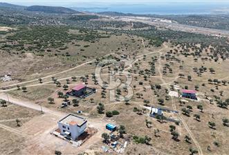 Bergama' da deniz manzaralı, merkeze yakın villa imarlı arsa - 7 - 351198