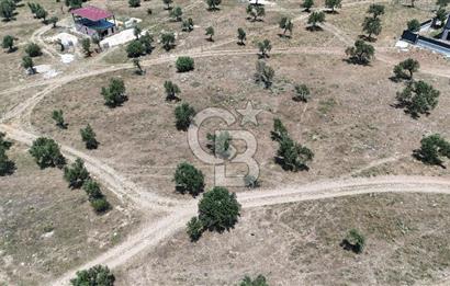 Bergama' da deniz manzaralı, merkeze yakın villa imarlı arsa