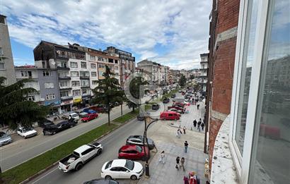 BANKADAN ARDEŞEN ATATÜRK CAD. ÜZERİNDE SATILIK OFİS KATI