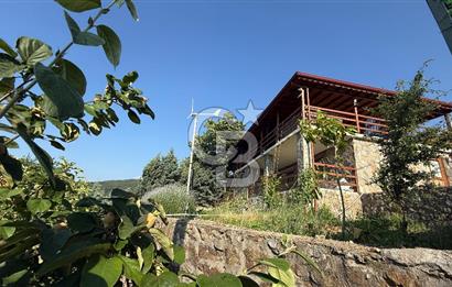 ÇANAKKALE TOLUKLAR KÖYÜ, KAZ DAĞLARI YAMACINDA SATILIK TAŞ EV