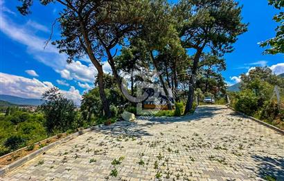 İZMİR GÖKÇEALANDA 9 DÖNÜM DOĞA İÇERİSİNDE SATILIK ÇİFTLİK EVİ