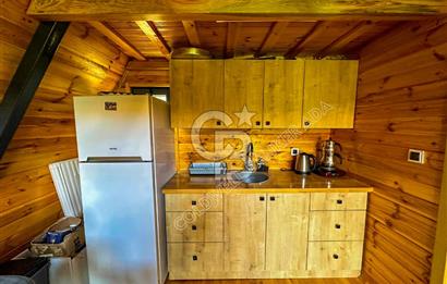 İZMİR GÖKÇEALANDA 9 DÖNÜM DOĞA İÇERİSİNDE SATILIK ÇİFTLİK EVİ