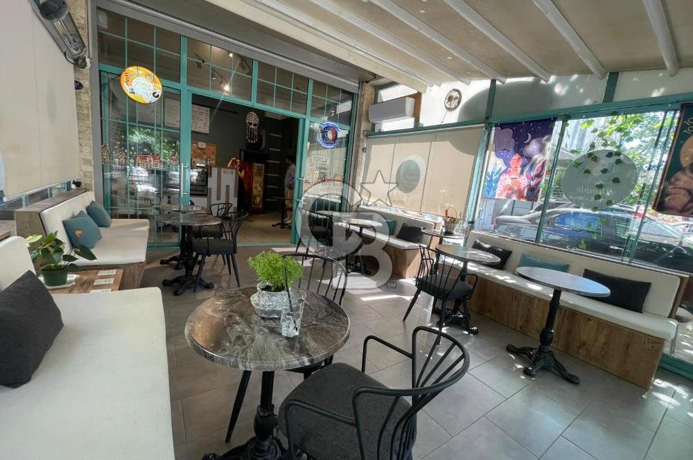 Bornovada İşlek Konumda Hazır Devren Kiralık Kafe