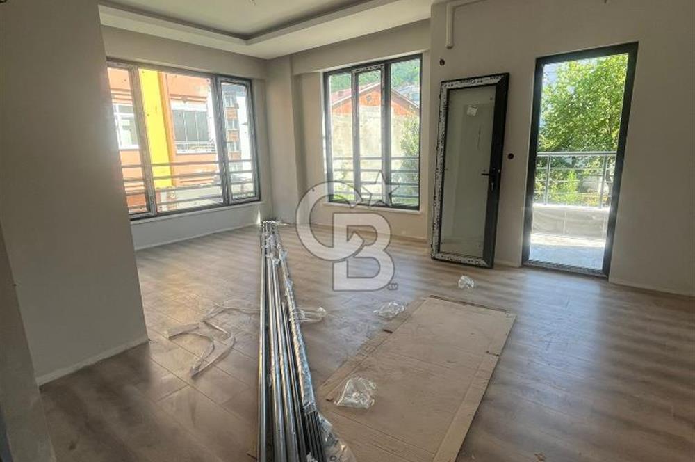 KUMBAŞI'NDA DENİZE YÜRÜME MESAFESİNDE SATILIK 2+1 DAİRE