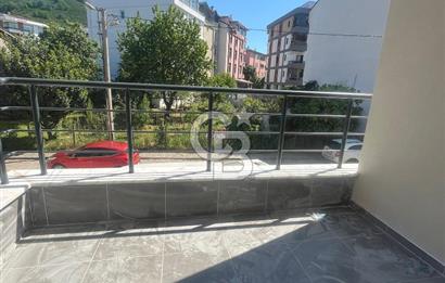 KUMBAŞI'NDA DENİZE YÜRÜME MESAFESİNDE SATILIK 2+1 DAİRE