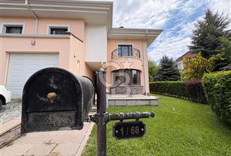 Angora Altınbel Villaları, Köşe ve Geniş Bahçeli Kiralık Villa - 1 - 351594