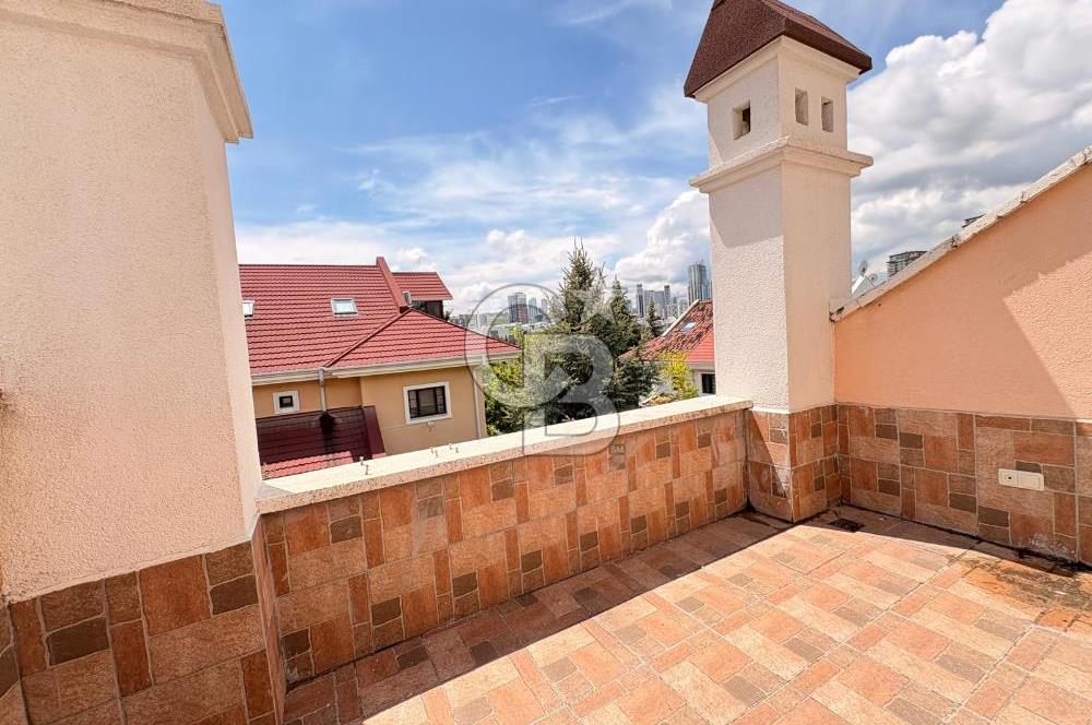 Angora Altınbel Villaları, Köşe ve Geniş Bahçeli Kiralık Villa