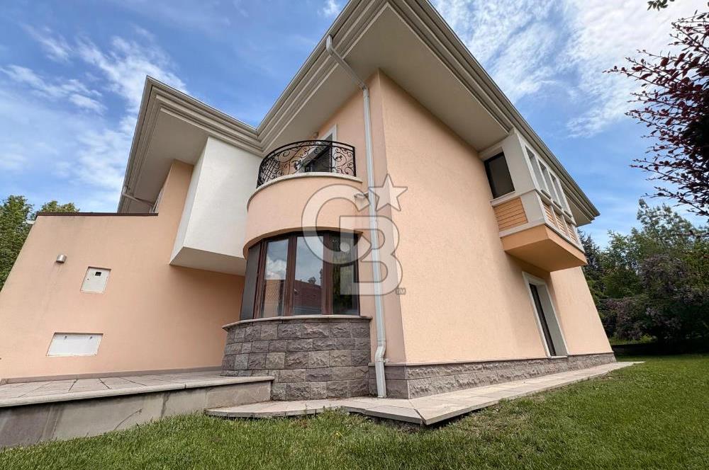 Angora Altınbel Villaları, Köşe ve Geniş Bahçeli Kiralık Villa