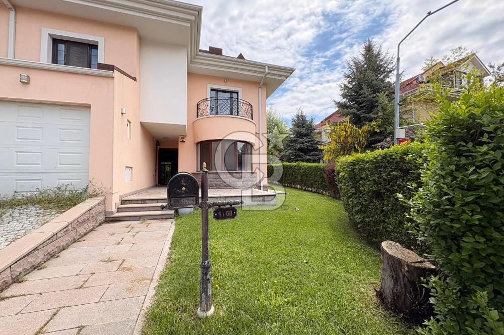 Angora Altınbel Villaları, Köşe ve Geniş Bahçeli Kiralık Villa