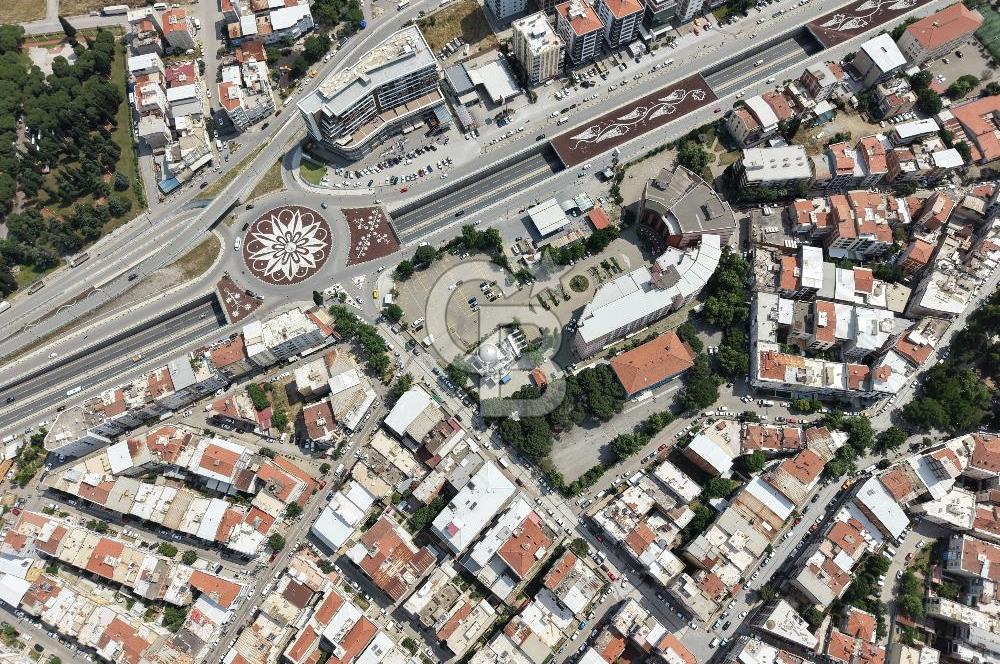 CBÜ FAKÜLTE KARŞISI, 686 m², 2 KAT, BAHÇE ALANLI, KİRALIK DÜKKAN