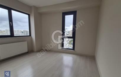 Şerifali Tatlısu'da site de kapalı mutfaklı 2+1 Satılık Daire