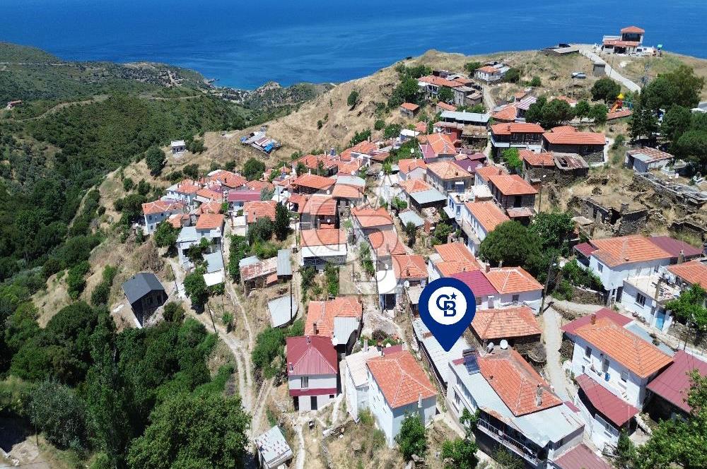 Karaburun Sarpıncık Köy Merkezinde Satılık Arsa