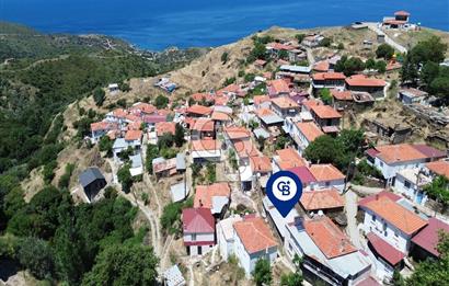 Karaburun Sarpıncık Köy Merkezinde Satılık Arsa