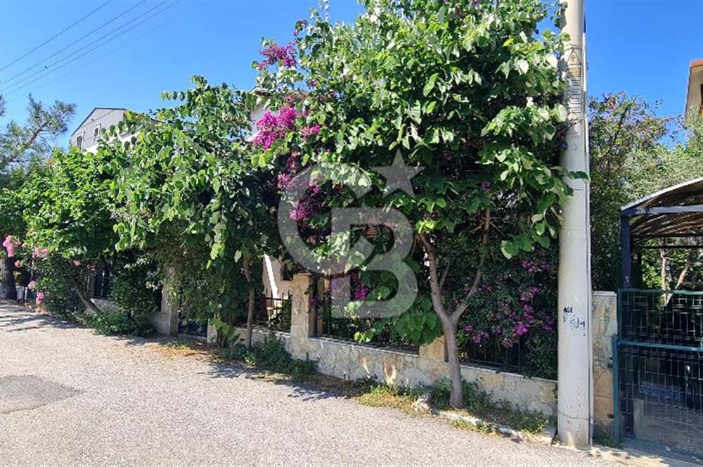 CB YALI'dan 311m² ARSA İÇİNDE TRİPLEKS 5+1 DENİZ MANZARALI VİLLA