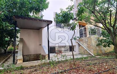 CB YALI'dan 311m² ARSA İÇİNDE TRİPLEKS 5+1 DENİZ MANZARALI VİLLA