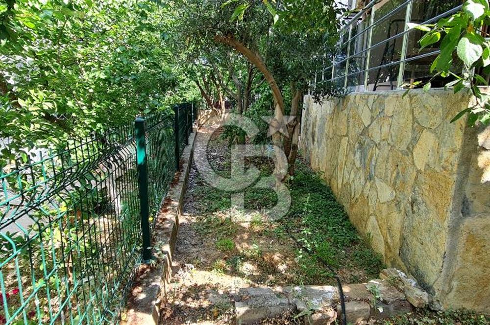 CB YALI'dan 311m² ARSA İÇİNDE TRİPLEKS 5+1 DENİZ MANZARALI VİLLA