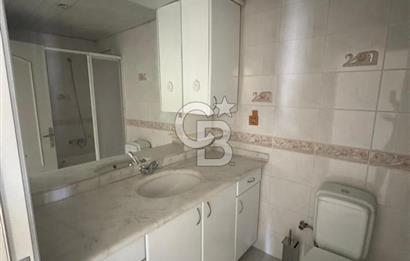 AYRANCI'DA SİTE İÇERİSİNDE GENİŞ VE KONFORLU 4+1 KİRALIK DAİRE