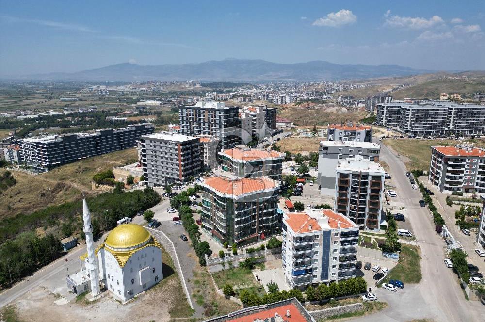 EGEKENT-2’DE SATILIK 3+1 FERAH VE KONFORLU DAİRE