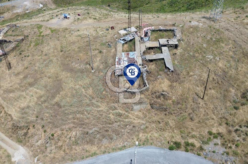Karaburun Sarpıncık Köyünde Deniz ve Doğa Manzaralı Tarla