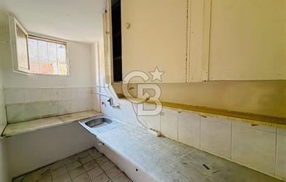 Karşıyaka Çarşı Tiyatro Sokağı Paraleli Kiralık Dükkan & Mağaza