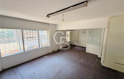 Karşıyaka Çarşı Tiyatro Sokağı Paraleli Kiralık Dükkan & Mağaza