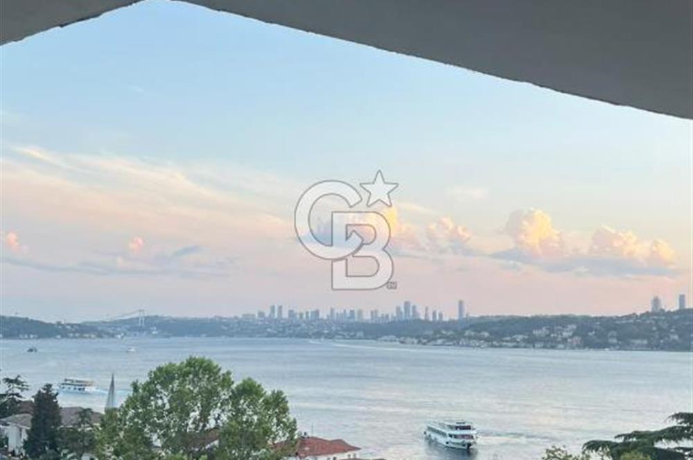 Beykoz Merkezde Full Boğaz Manzaralı Satılık 5+1 Lüks Tripleks Villa