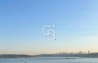 Beykoz Merkezde Full Boğaz Manzaralı Satılık 5+1 Lüks Tripleks Villa