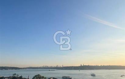Beykoz Merkezde Full Boğaz Manzaralı Satılık 5+1 Lüks Tripleks Villa