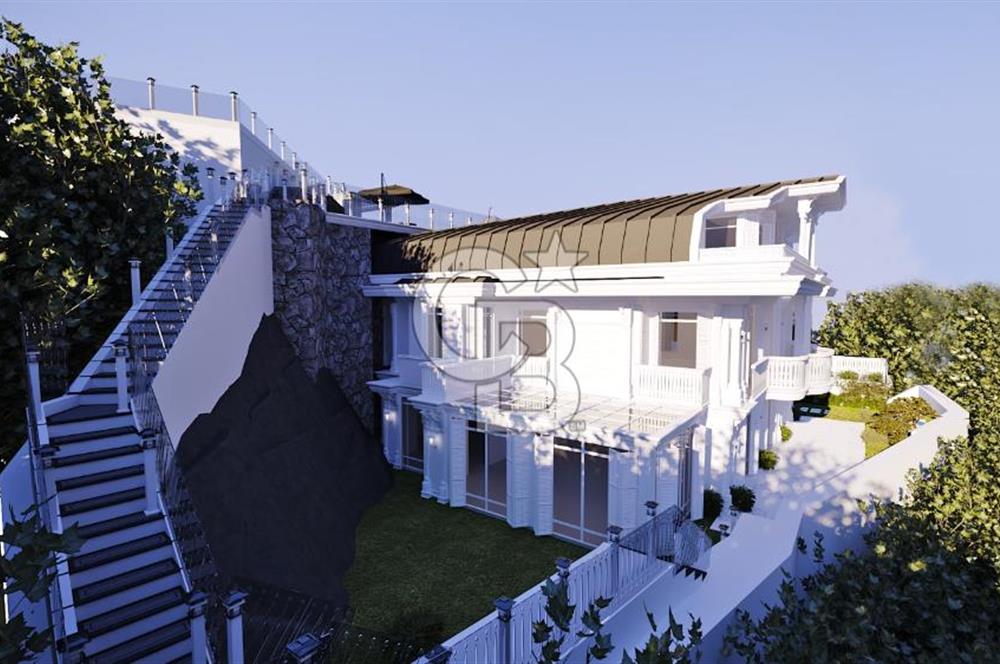 Beykoz Merkezde Full Boğaz Manzaralı Satılık 5+1 Lüks Tripleks Villa