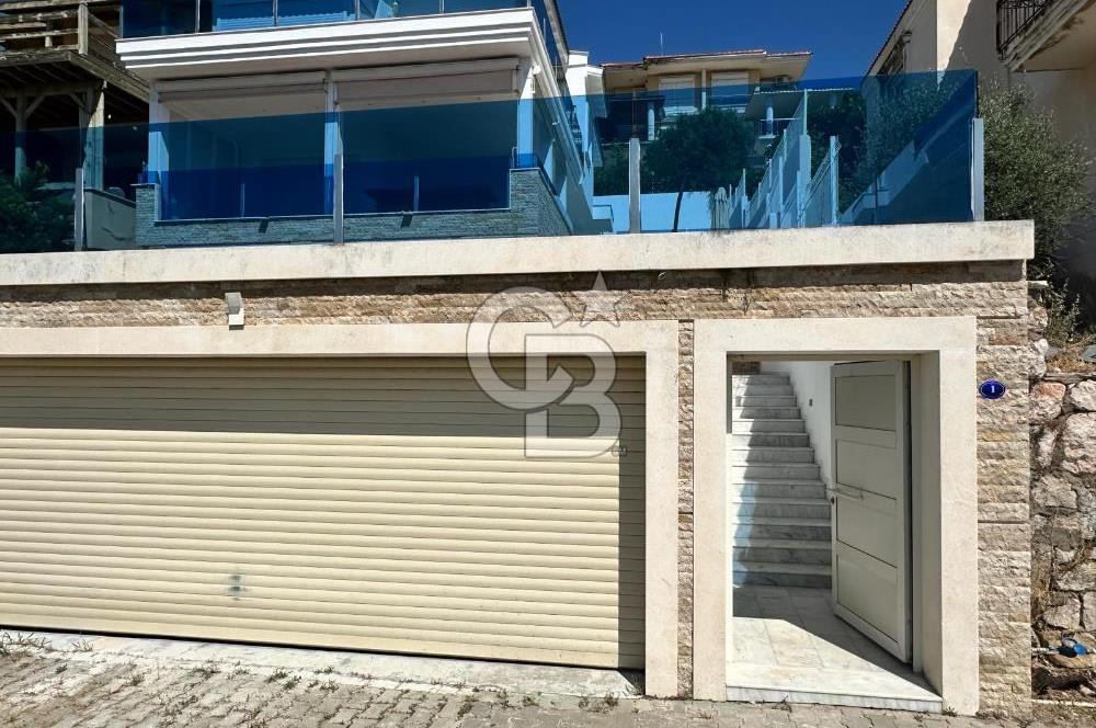ÇEŞME ARDIÇ - PAŞALİMANI 6+1 HAVUZLU EŞYALI KİRALIK VİLLA