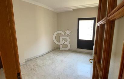 Caddebostan'da Kiralık Geniş 4+1 Güney Cephe Daire