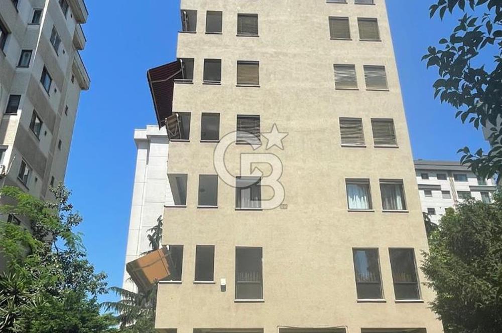 Caddebostan'da Kiralık Geniş 4+1 Güney Cephe Daire