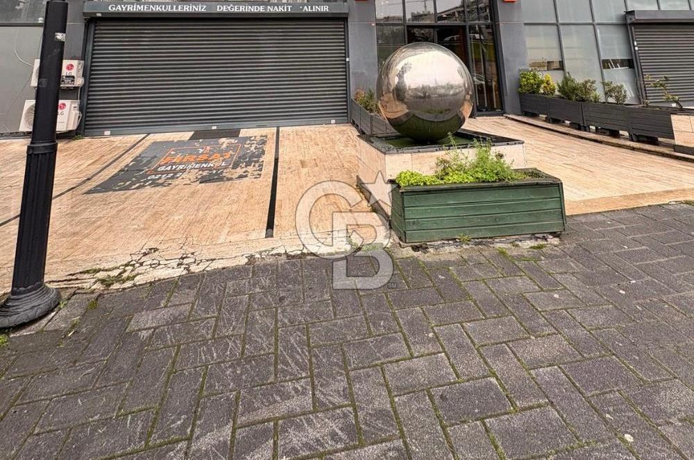 Esenyurt Akevler Mah.E5 Üzeri Satılık 100 M2 Depolu Dükkan