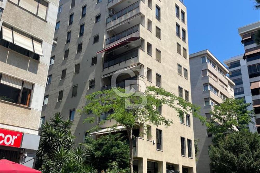 Caddebostan'da Kiralık Geniş 4+1 Güney Cephe Daire