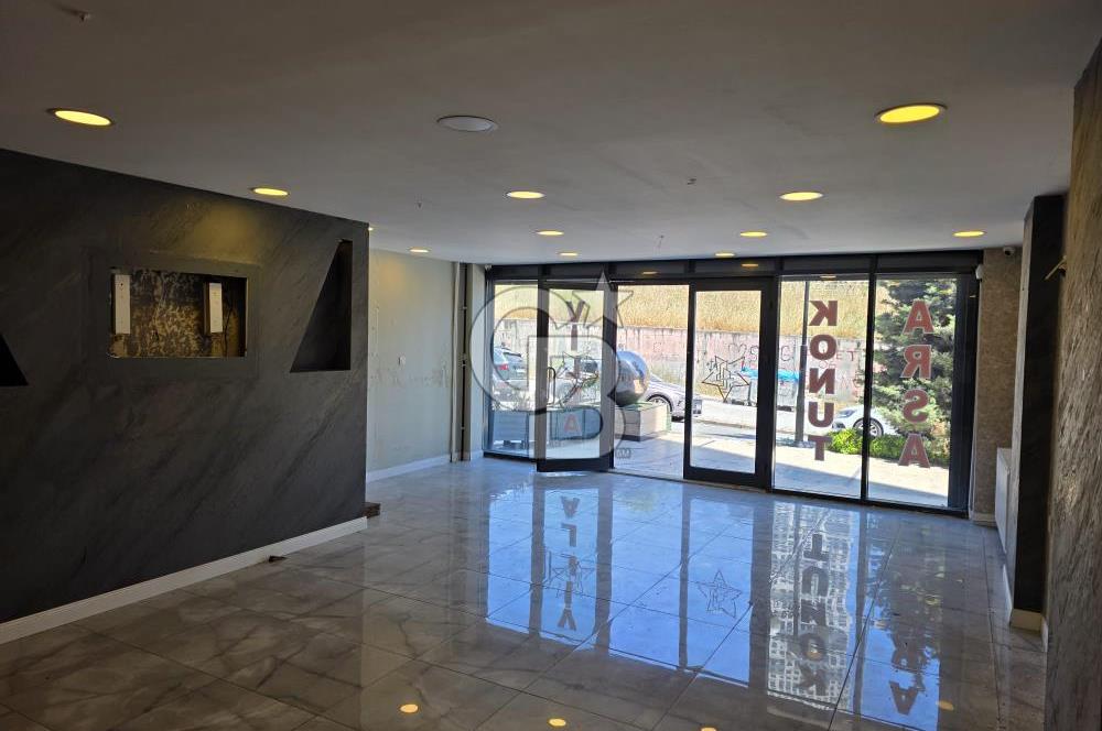 Esenyurt Akevler Mah.E5 Üzeri Satılık 100 M2 Depolu Dükkan