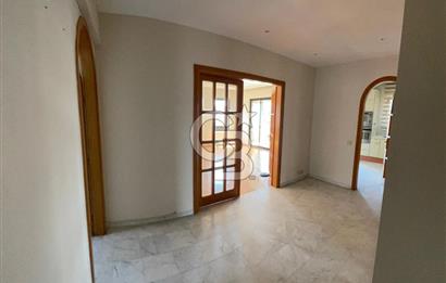 Caddebostan'da Kiralık Geniş 4+1 Güney Cephe Daire