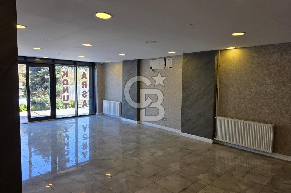 Esenyurt Akevler Mah.E5 Üzeri Satılık 100 M2 Depolu Dükkan