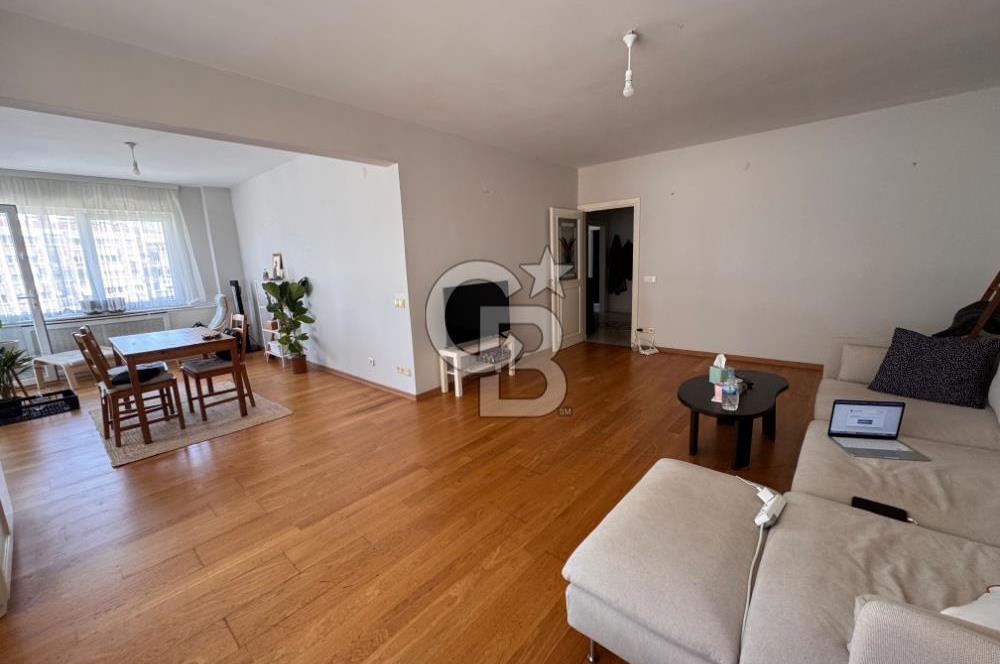GAYRETTEPE POLAT1 SİTESİNDE SATILIK 3+1 DAİRE