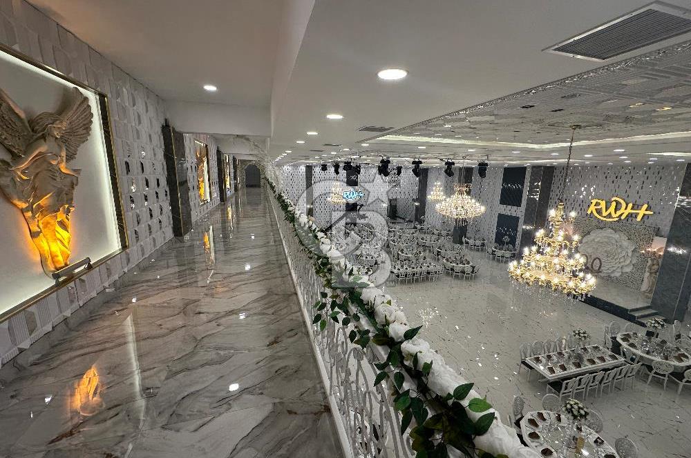 İVEDİK OSB KÖŞE İVEDİK PLAZA 1400 M2 SATILIK DÜKKAN 