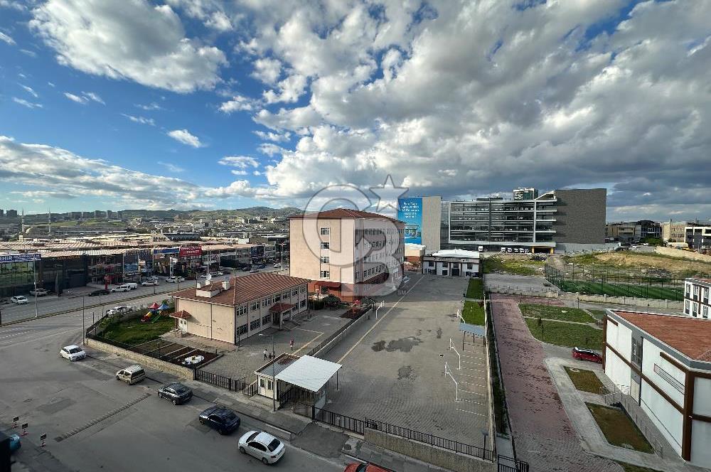 İVEDİK OSB KÖŞE İVEDİK PLAZA 1400 M2 SATILIK DÜKKAN 