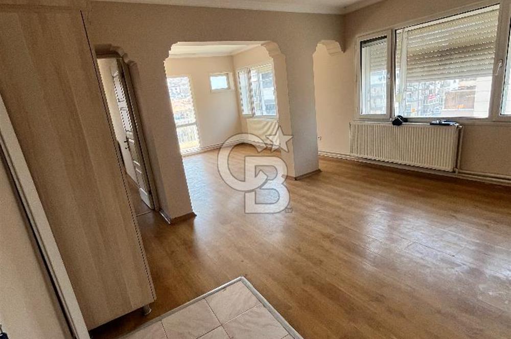    Hatay İnönü Caddesi’nde Deniz Manzaralı 2+1 Kiralık Daire