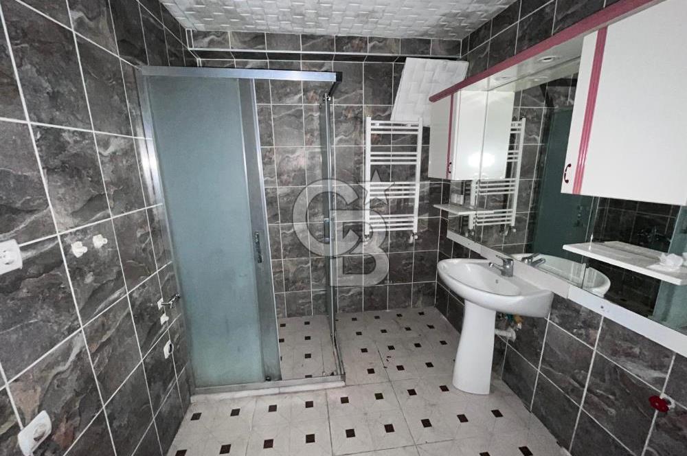 BORNOVA ATATÜRK MAHALLESİNDE SATILIK 2+1 DAİRE