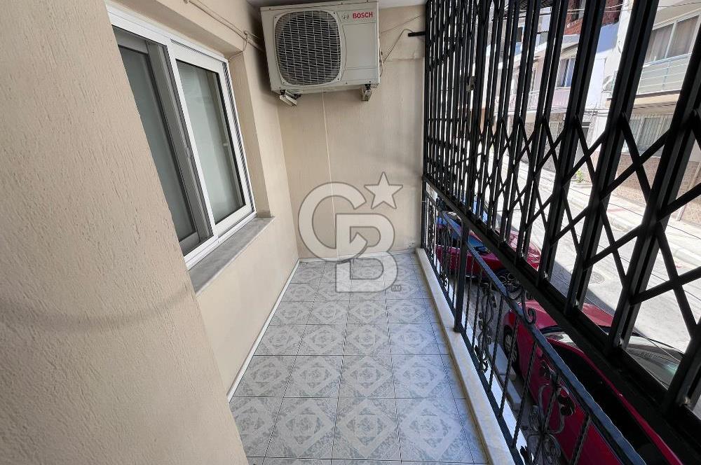 KARABAĞLAR PEKER MAHALLESİNDE SATILIK 3 KATLI BİNA
