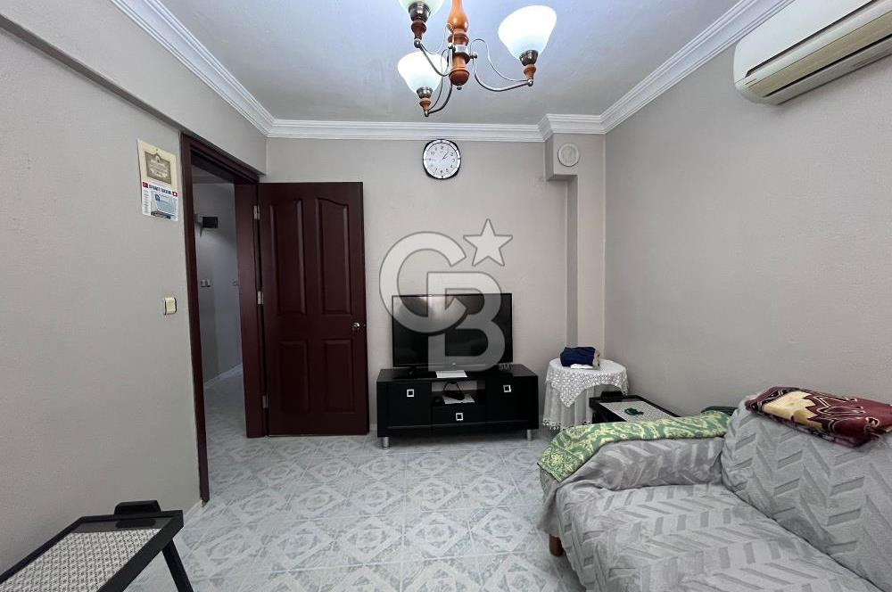 KARABAĞLAR PEKER MAHALLESİNDE SATILIK 3 KATLI BİNA