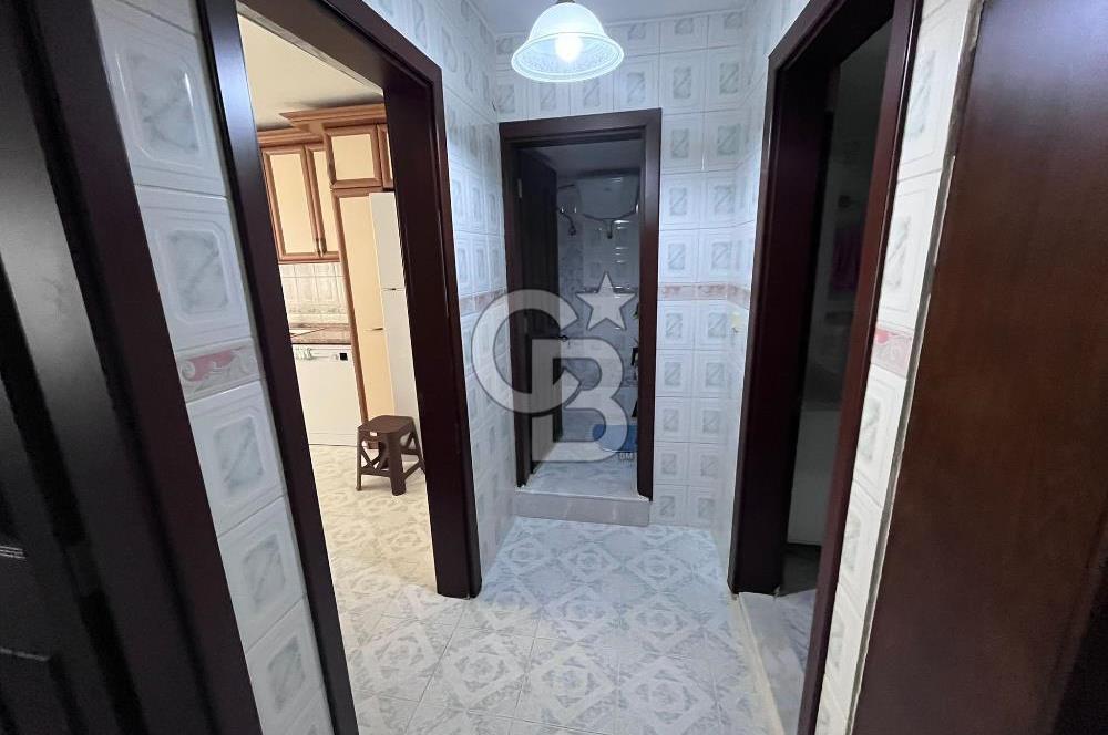 KARABAĞLAR PEKER MAHALLESİNDE SATILIK 3 KATLI BİNA