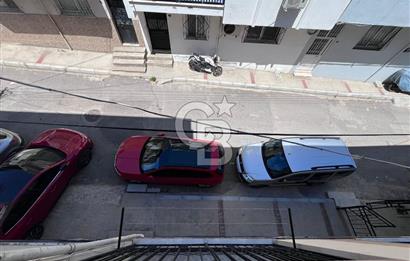 KARABAĞLAR PEKER MAHALLESİNDE SATILIK 3 KATLI BİNA