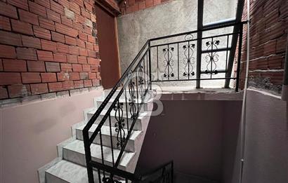 KARABAĞLAR PEKER MAHALLESİNDE SATILIK 3 KATLI BİNA