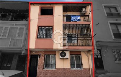 KARABAĞLAR PEKER MAHALLESİNDE SATILIK 3 KATLI BİNA