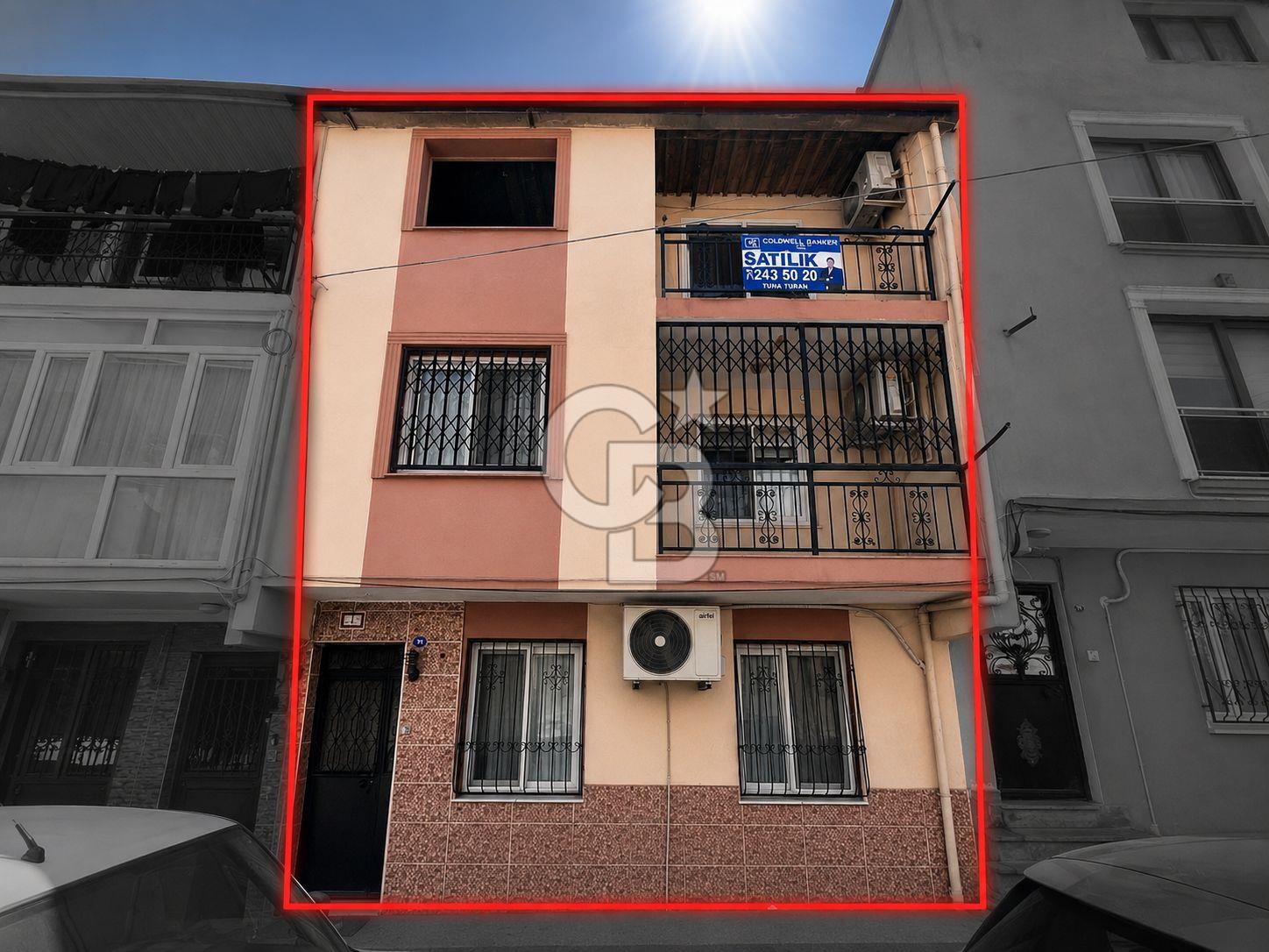 KARABAĞLAR PEKER MAHALLESİNDE SATILIK 3 KATLI BİNA