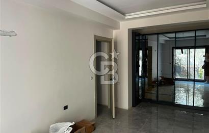 Zeytinalanı'nın Gözde Konumunda Yepyeni Kiralık Daire